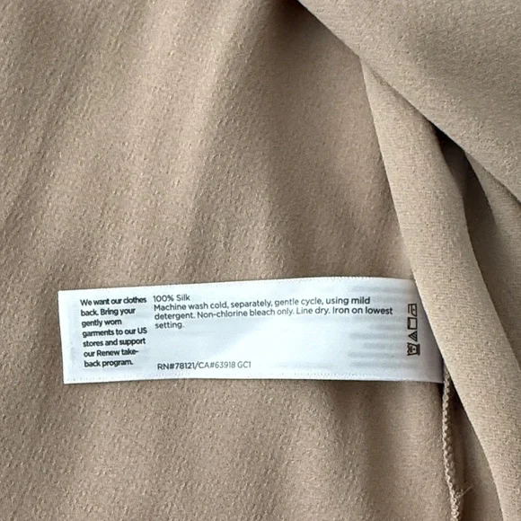 Eileen Fisher - Mandarin Collar Silk Button-Up Shirt - L - Picture 6 of 11